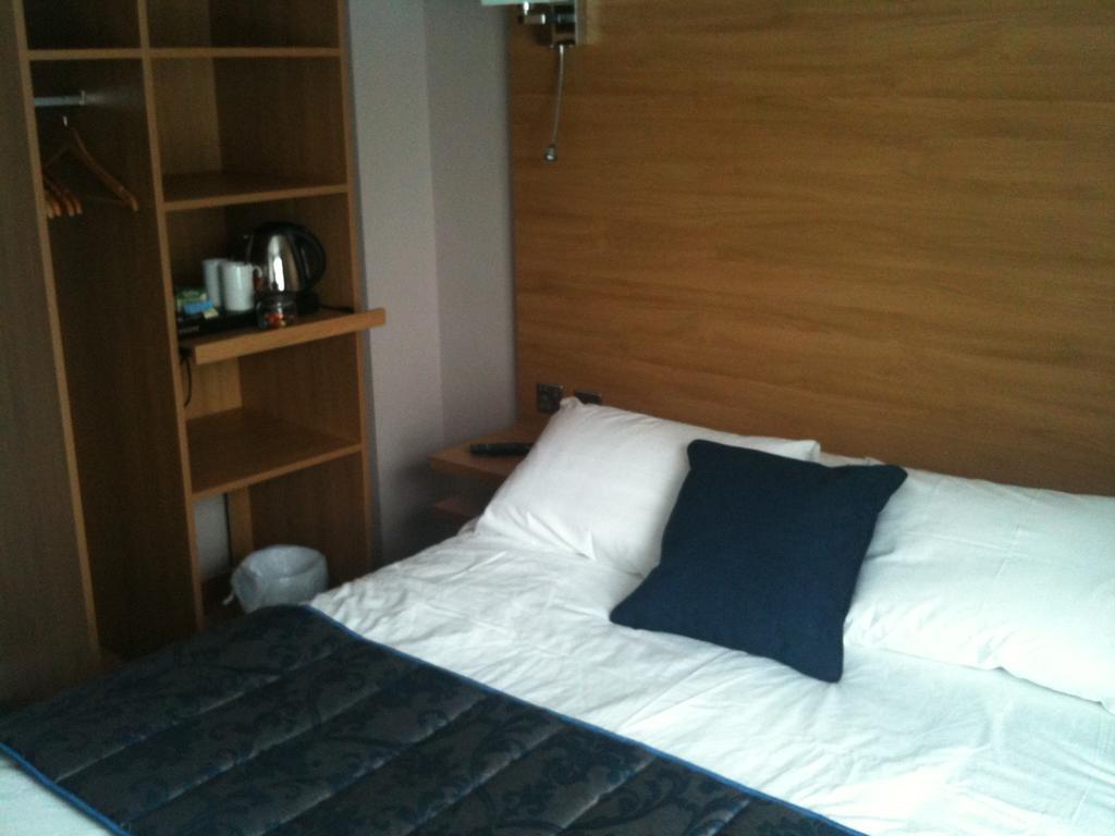Five Mile Oxford Hotell Eksteriør bilde