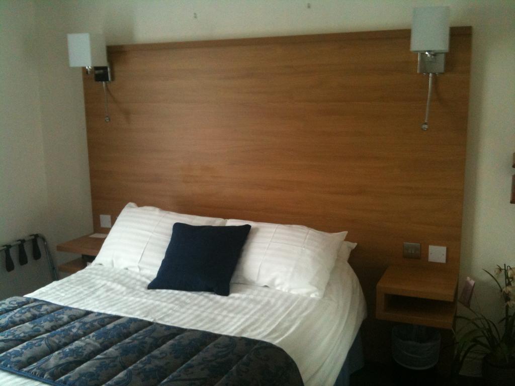 Five Mile Oxford Hotell Eksteriør bilde